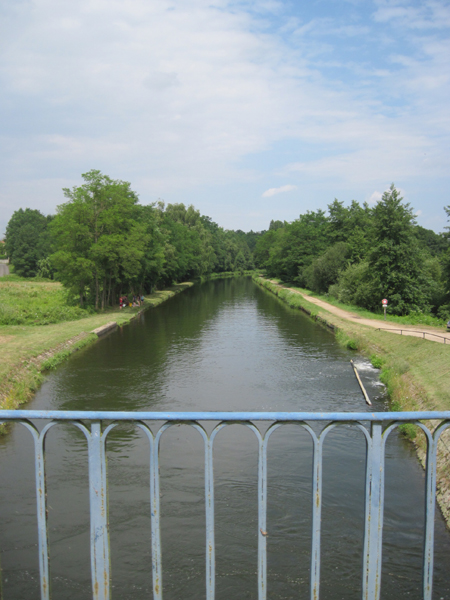 aval de l'ecluse